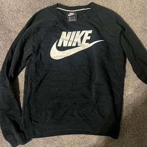 Nike crewneck
